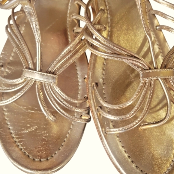 Prada Women's Elegant Gold Gladiator Style Ankle Buckle Strappy Sandals 38 1/2 - Picture 4 of 9